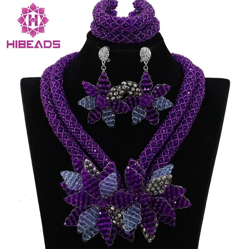 Ohrringe Halskette Erstaunliche lila afrikanische Frauen Hochzeit Brautschmuck Sets Blume Brautjungfer handgefertigte Perlen Set QW237