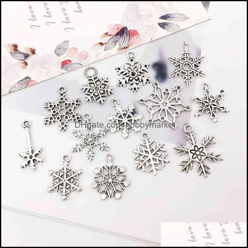 Luxury Brand Necklace Mixed Christmas Snowflake Charms Pendants Fit for Bracelet Jewelry Making Diy Handmade Antique Silver Acc