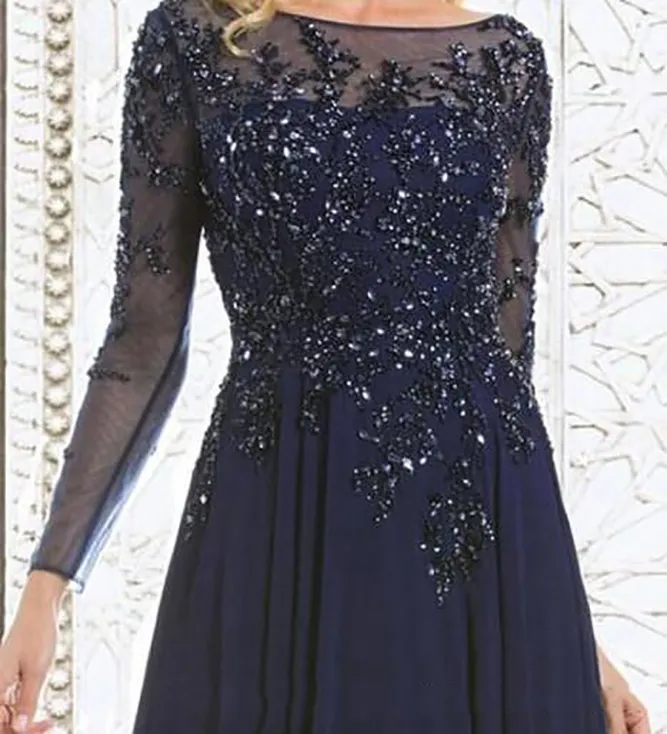 2022 Elegant Mor till bruden Chiffon Lace -applikationer Beaded Illusion Long Sleau Bateau Neck Wedding Party Dresses Evening Gown