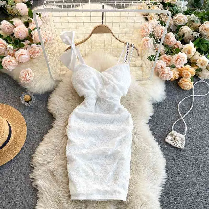 レディーススリムレースセクシーな腰210420のための胸パッドドレスと韓国の夏のドレスのVネックの三次元刺繍の折りたたみ