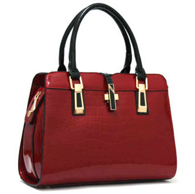 Fashion low price ladi bags china manufacturers leather handbags for women