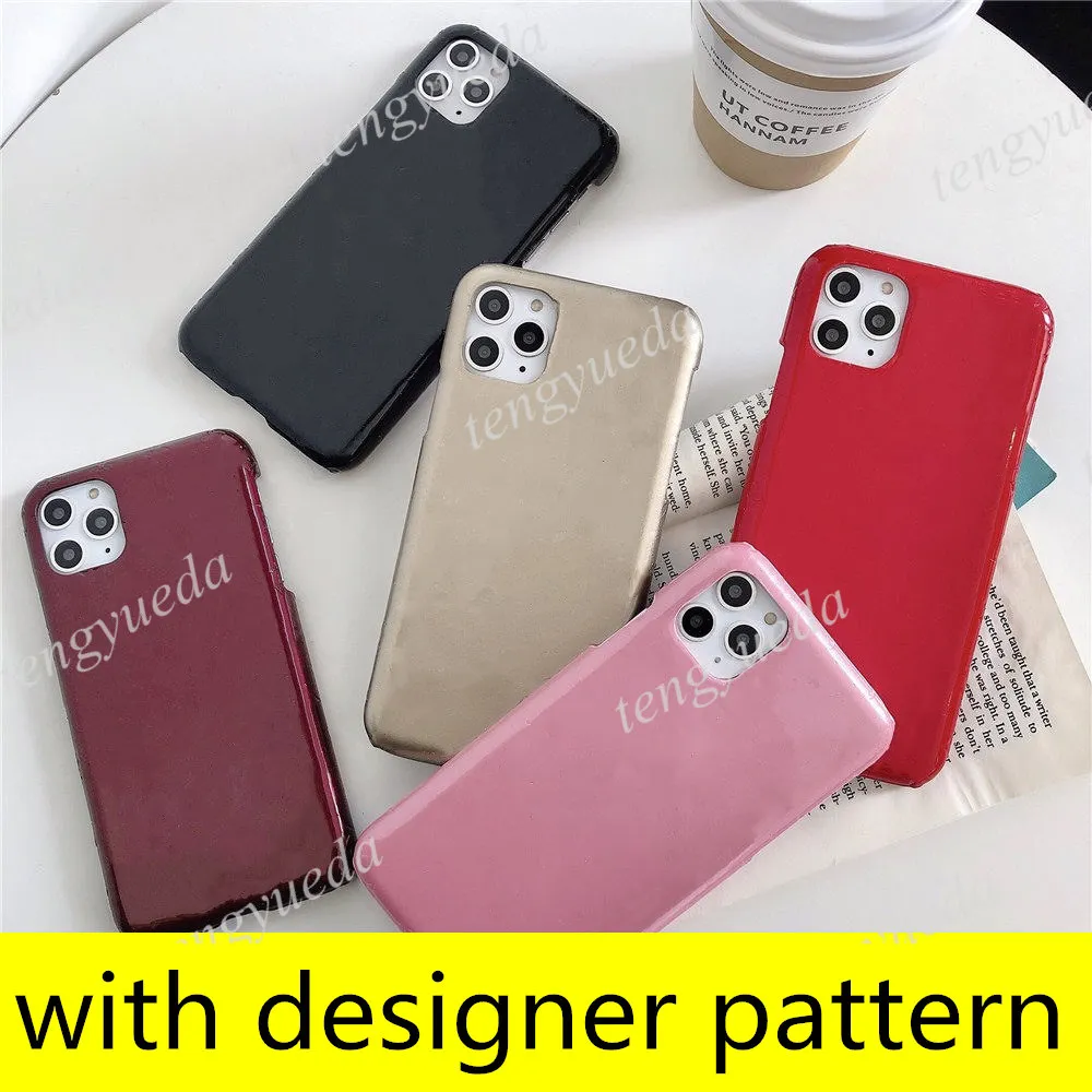 Modedesigner telefonfodral för iPhone 15 15pro 14 14pro 14plus 13 13pro 12 12pro 11 pro max xs xr xsmax präglade patentläder små mönsterfodral med samsung s22 s23