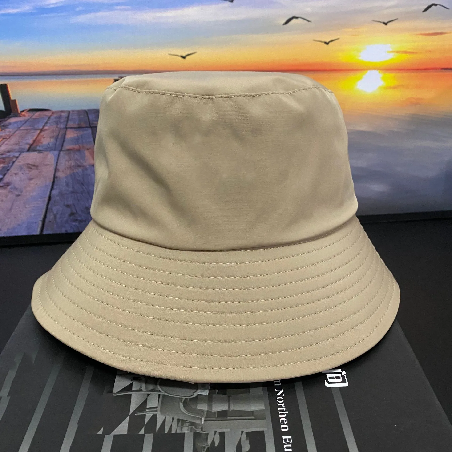 Fashion Designer Bucket Bonés para Homens Mulheres Beisebol Caps Nylon Fisherman Buckets Hat Retalhamento de Alta Qualidade Verão Winter Winter Visor