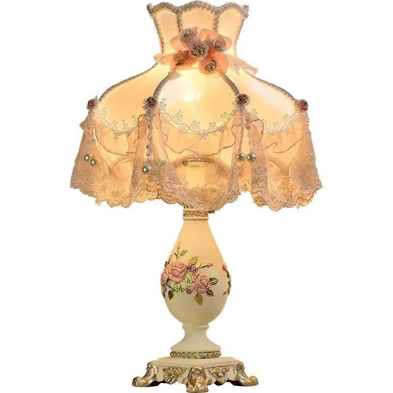 Tafellampen Europese lamp slaapkamer bedkamer persoonlijkheid creatief warm licht verstelbare bruiloft