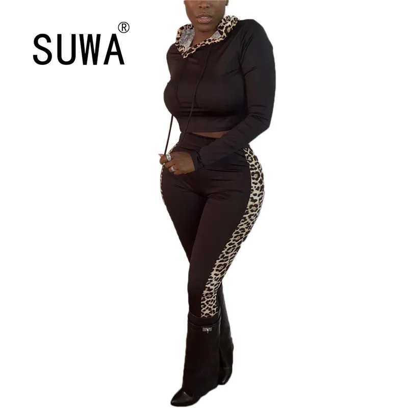 Tenue de deux pièces Side Léopard Striché Chic Femmes Ensemble Slim Sweats à capuche Top + Taille haute Joggers Pantalons Sexy Fitness Wear 210525