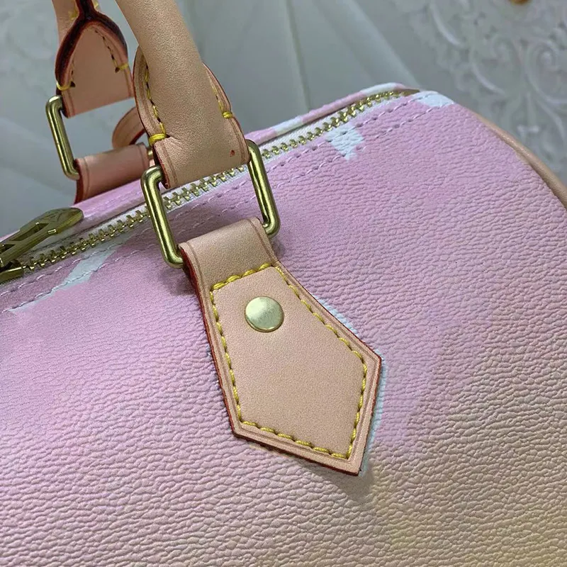fashion Genuine leather designer Onthego Ladies handbags tote twist messenger Shopping bag shoulder pockets Cosmetic Bags free ship