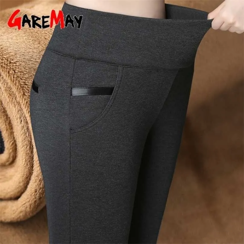 GareMay Women Winter Warm pants Velvet Thick Trousers High Waist Elastic Middle aged Mother Stretch Straight Pants Plus Size 5XL 211115