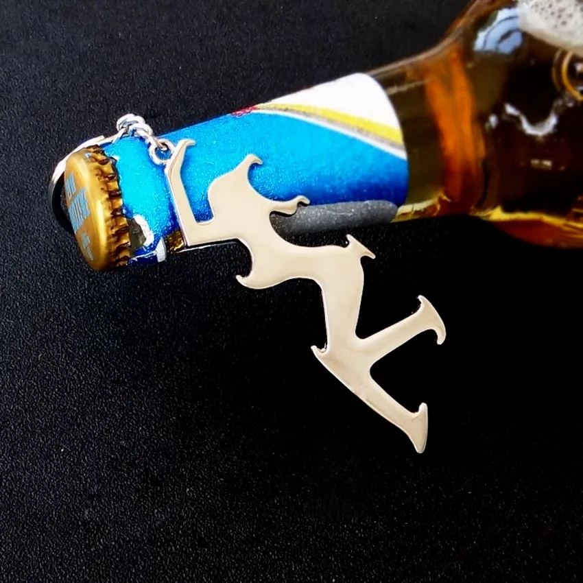 Slim Women Figure Figure Beer Botller Key Rings Летние металлические открыватели Keyring Клавичный держатель подвеса для модных ювелирных украшений