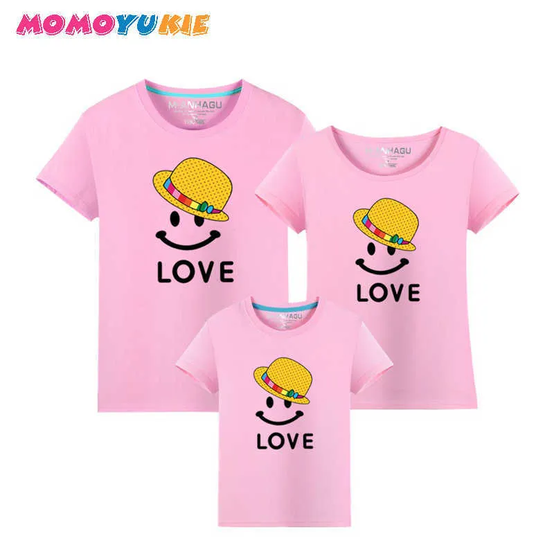 100%cotton Family Look Summer Family Clothing Mother Daughter T Shirt Family Matching Outfits Father Son T-shirt Plus size 210713