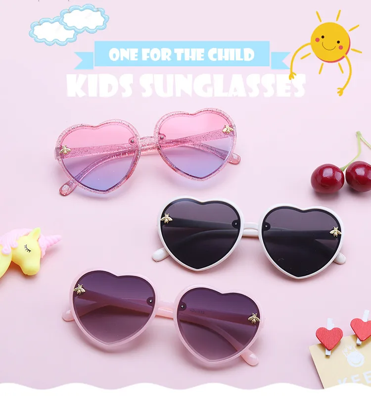 Love Heart Kids Sunglasses Children Retro Cute Cartoon Bee Pink Sun Glasses PC Frame Girls Boys Baby Eyeglasses Fashion Trends 2021