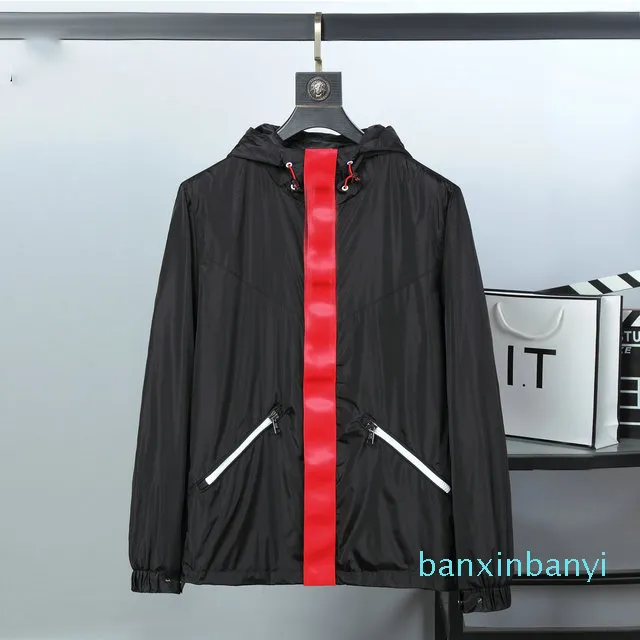 残り9mのみ 春と秋の高級服フード付きウインドブレーカー服のための代の男性の長袖のジャケットの高品質のファッションデザイナー 正規box付き アパレル メンズ服 Viskasprekybai Lt