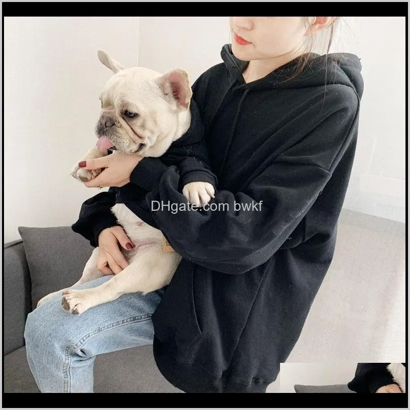 Apparel Tillbehör Hem Garden Drop Leverans 2021 Pet Matching Hoodie Vår Fransk Bulldog Solid Dog Coat Varma Familj Kläder för hundar Valp