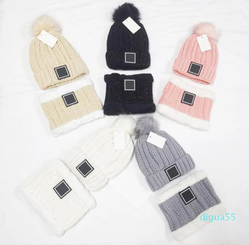 Classic Womens Designer Carta Impressão Beanie Chapéus Scarves Terno Inverno Viagem Ao Ar Livre Engrossar Cashmere Pompom Mantenha Gosinhos quentes