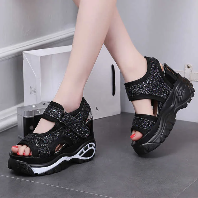 Women's Leather Sandals Spring Summer Ladies Walking Shoes Fashion Casual High Platform Sandals Med Heel Wedges Walk Shoes 210624