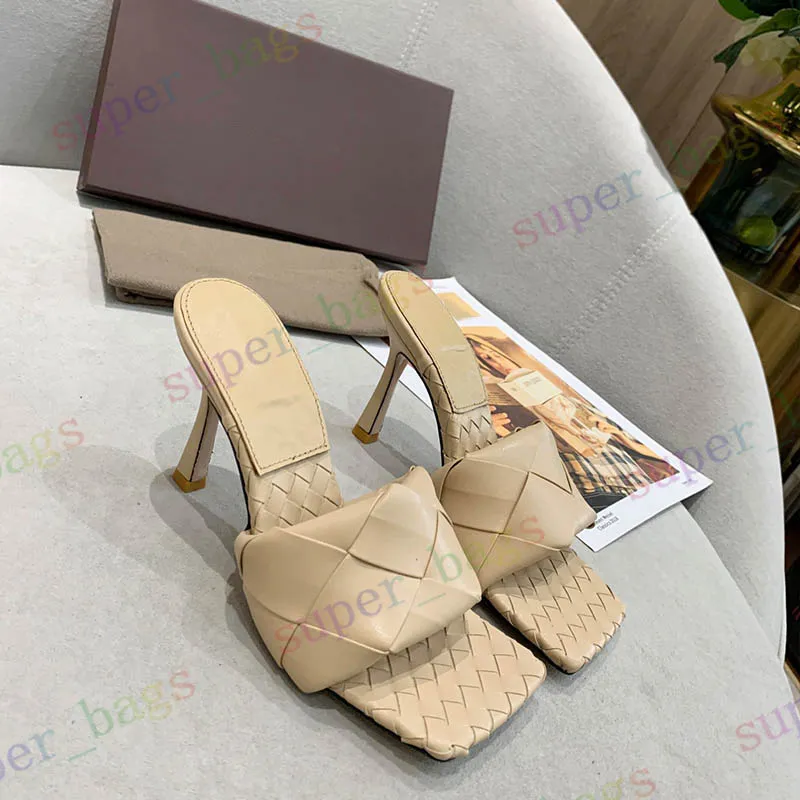 2021 mode sandales talons aiguilles pantoufles été Luxurys Designers chaussures femmes sans lacet orteil sandale Sexy Slingback pompes 35-42