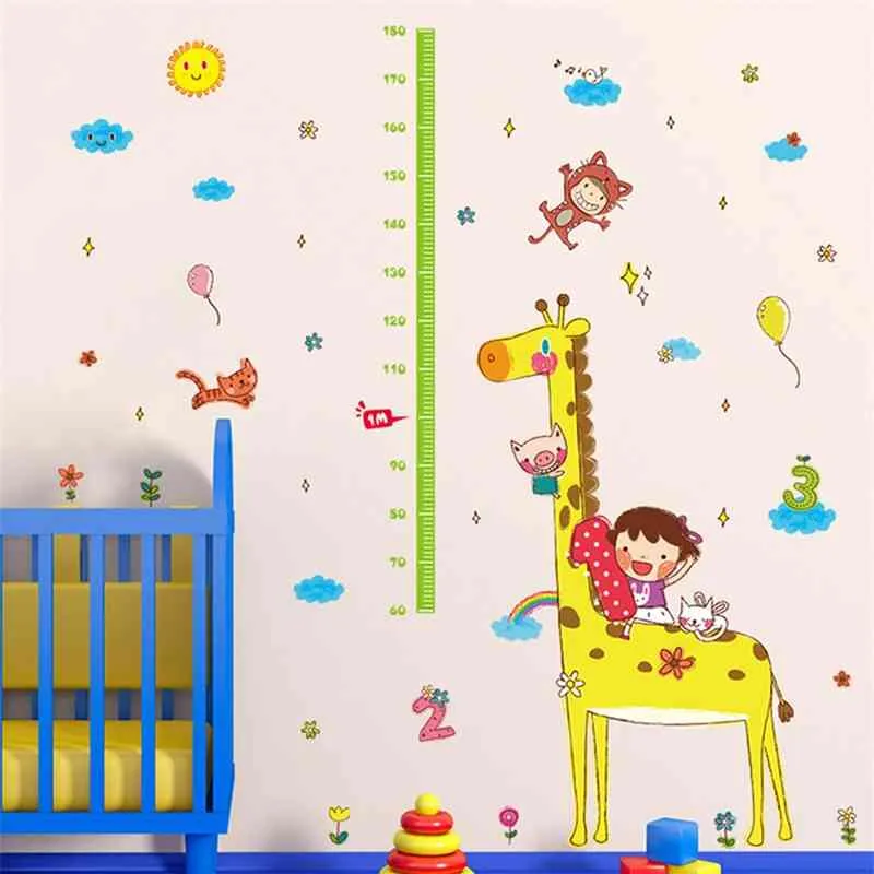 Crayon Girafa Grande Altura Adesivos de Parede para Crianças Quartos Decoração Diy Decalques Removíveis PVC Etiqueta de Medição 210420