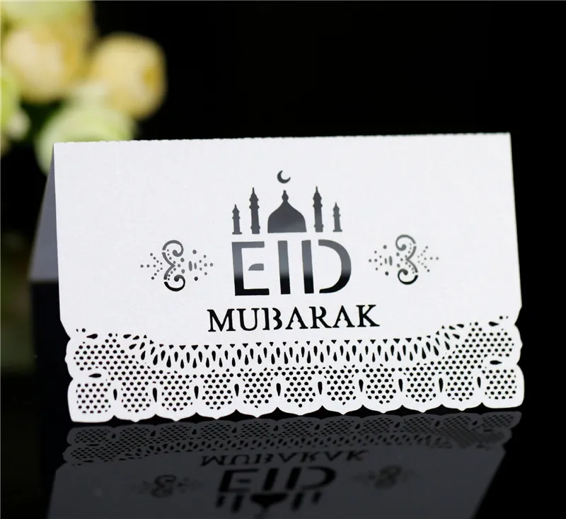 Carte de Table de fête Eid Mubarak 100 pièces/lot papier Ramadan évider cartes de siège de Festival de mariage fournitures islamiques musulmanes