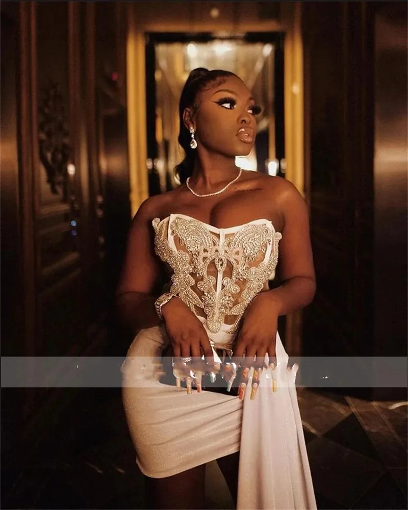 Stunning 2022 White Lace Applique Strapless Short Tight Prom Dresses For Black Girls Knee Length Plus Size Cocktail Party Gown From Queenshoebox 113.26 DHgate.Com