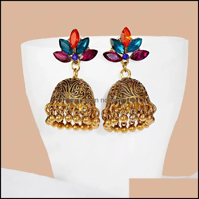 Classic Leaf Crystal Ladies Dangle Earrings Bijoux Vintage Gold Bells Indian Earrings For Women Wedding Jewelry