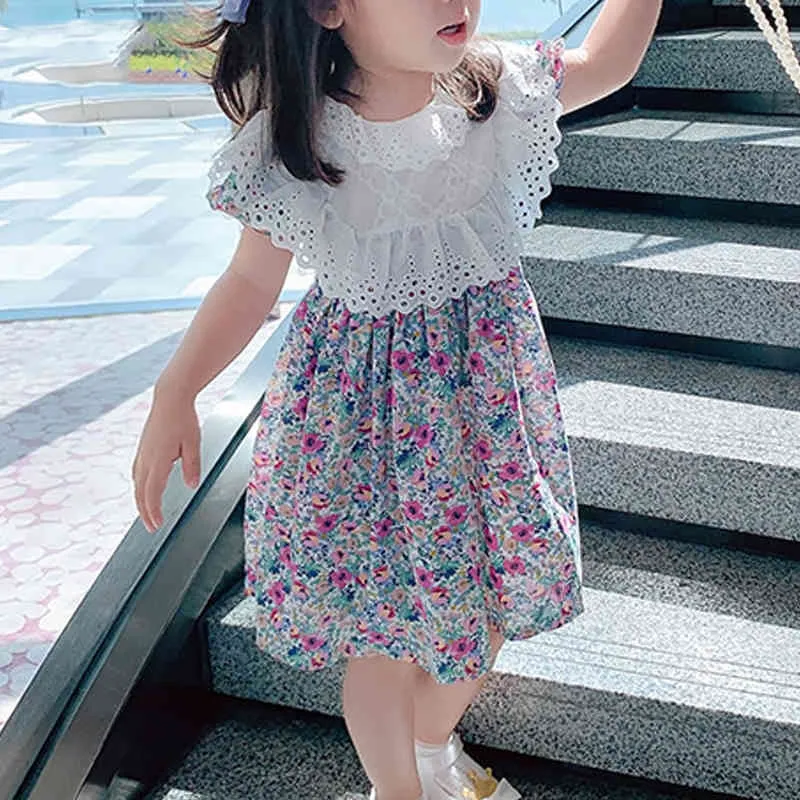 Dziecko Ubrania Dziewczyny Dress Summer Bubble Rękaw Koronki Patchwork Kwiatowy Drukuj Cute Princess 210515