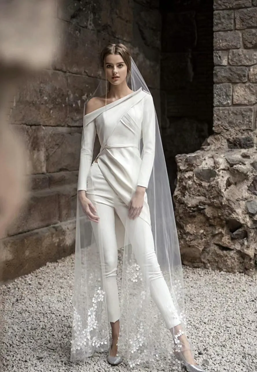 2021 Kombinezon Suknie Ślubne Suknie Ślubne Długość Długość Długim Rękawem Ivory Satin Bride Pant Suit Vestidos de Novia