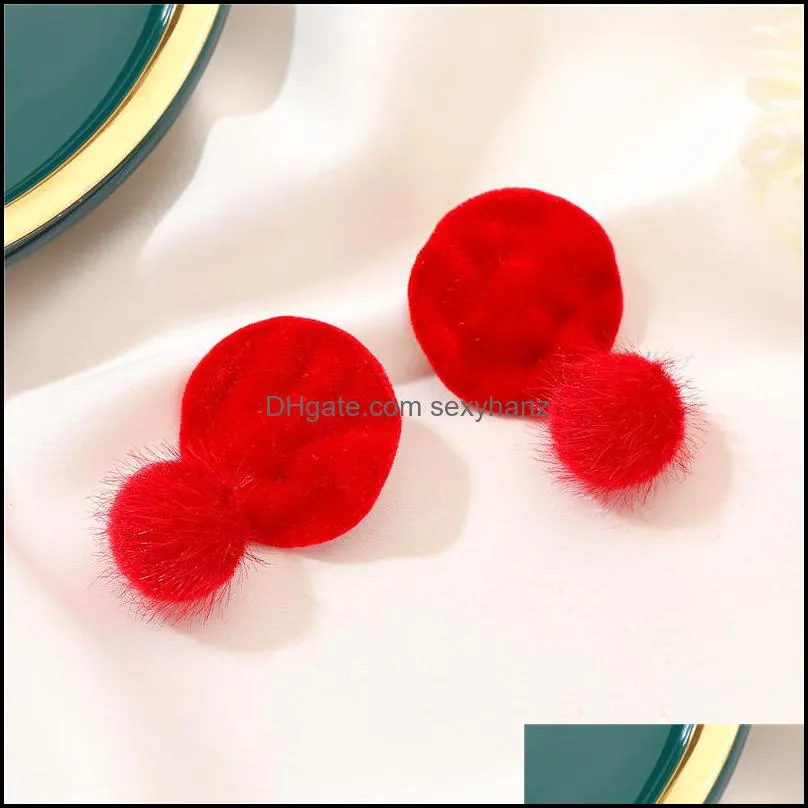 Round Lint Plush Ball Charm Earrings Women Concave-convex Sweater Ear Drop European Female Business Party Dress Stud Earring Jewelry