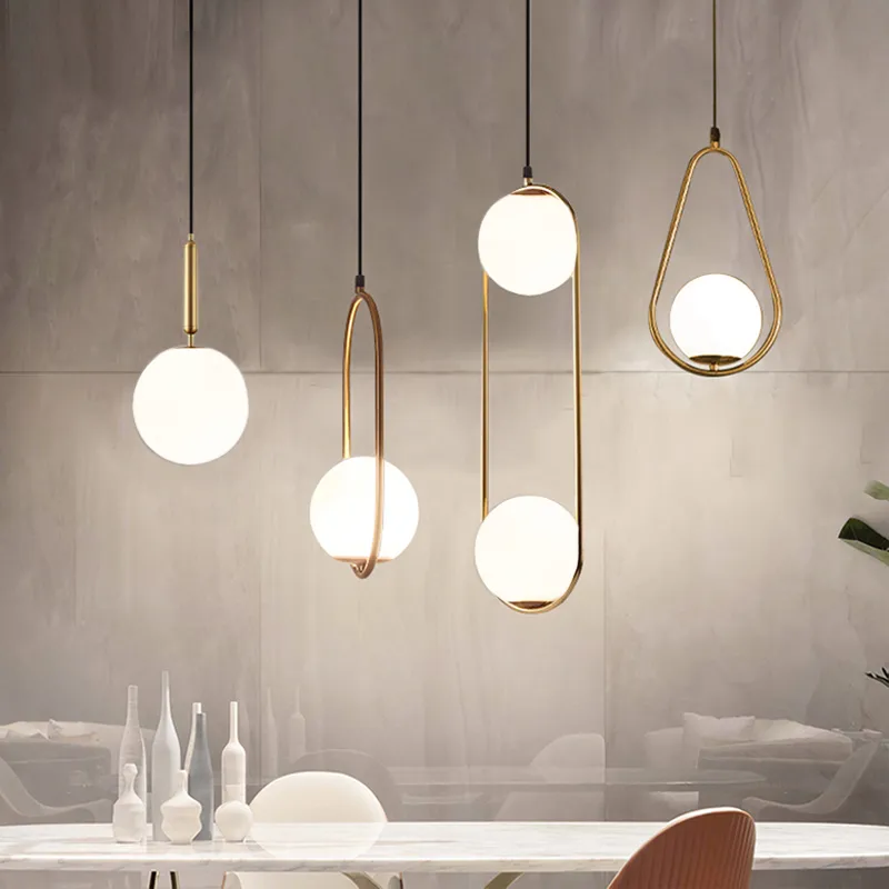 황동 펜던트 램프 북유럽 검은 금속 반지 유리 공 LED 매달려 램프 간단한 바 식당 침실 조명기구