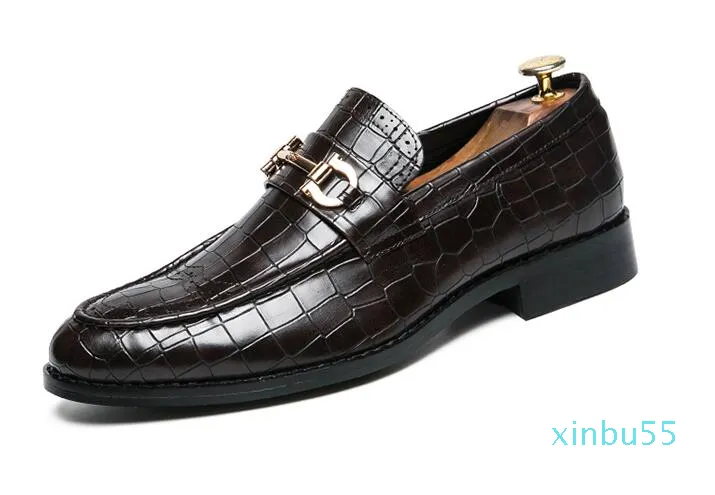 Mannen formele zakelijke brogue schoenen luxe heren krokodil jurk schoenen mannelijke casual lederen bruiloft loafers