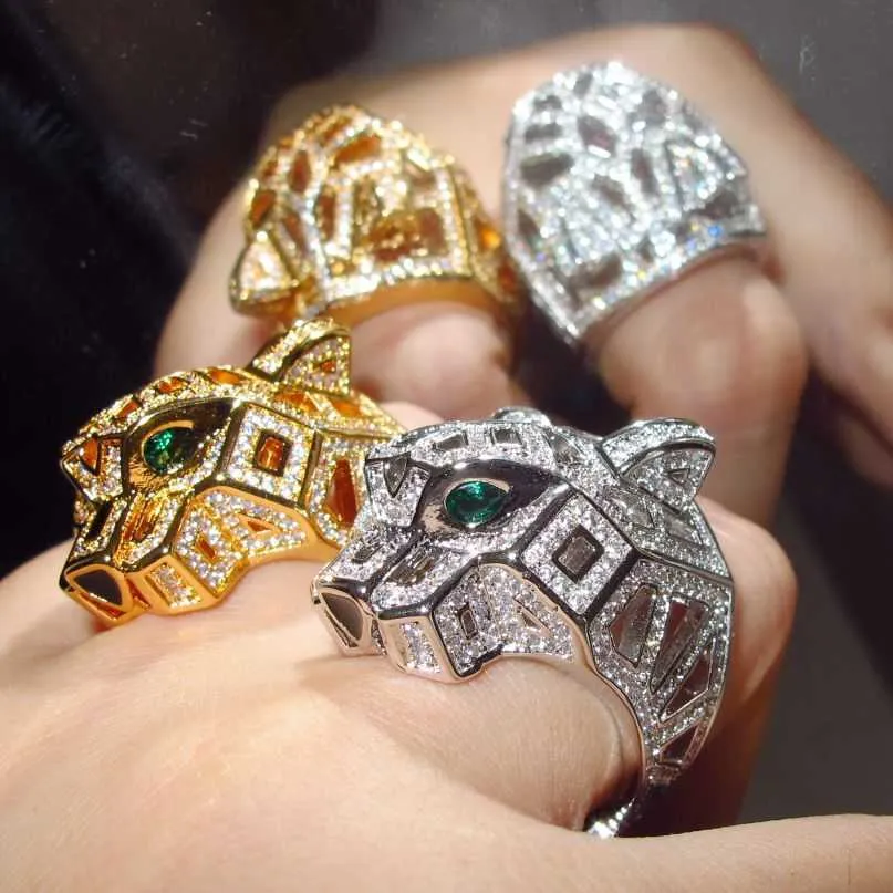 Grandi anelli testa di leopardo pavimentati Cubic Zirconia Stone Animal Hollow Panther Ring per uomini o donne gioielli per feste in rame 2020 Y0723