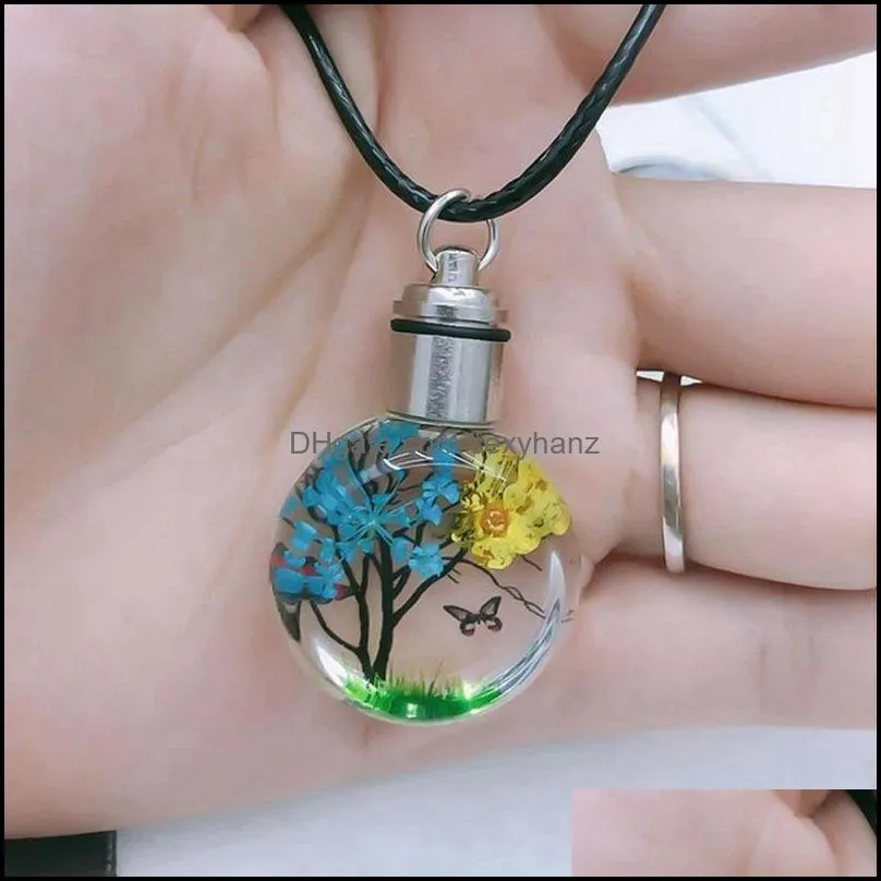 New Luminous Dried Flower Butterfly Glass Ball Women Necklace Pendant Rope Chain Necklace for Women Strip Leather Choker