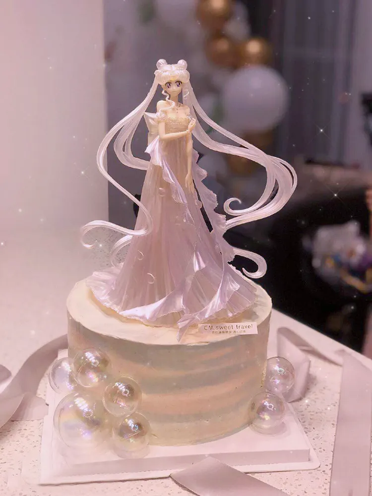 Anime Sailor Moon Vestido de boda PVC Figura de acción Colección Modelo  Muñeca Doll Pastel Decoración