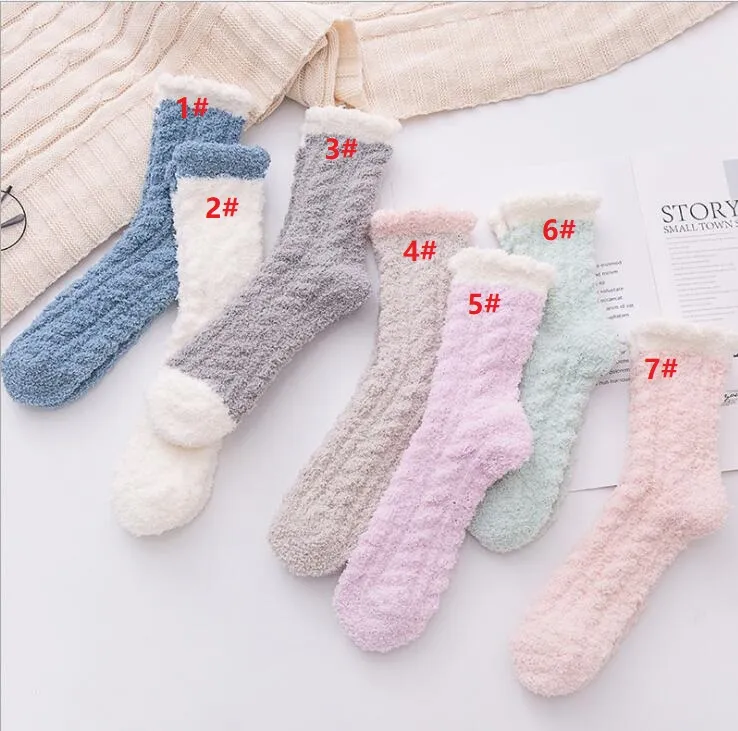 Calzini moda all'ingrosso Lady Winter Warm Fluffy Coral Velvet Thick Asciugamano Calzino Candy Adult Floor Sleep Fuzzy calza Donna Ragazza tubo