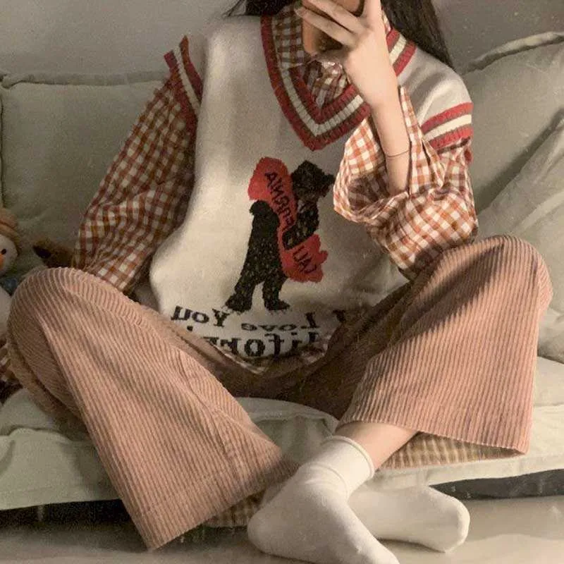 Autumn three-piece fun bear V-neck knitted sweater + plaid shirt casual pants female student spring and autumn suit age re 210526