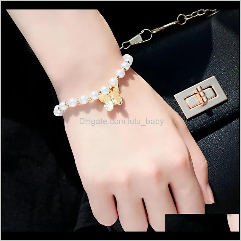 Fashion Girl Elastic Bracelet Pearl Beaded Bracelet Golden Color Butterfly Shape Pendant Decoration 2020 European Jewelry