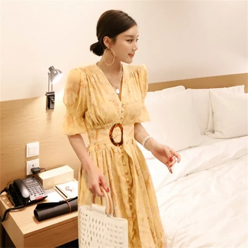 Sommar Kvinnor Vintage Sexig V-Neck Puff Sleeve Single-breasted Yellow Print Beach Runway Celebrity Party Dress With Belt 210603