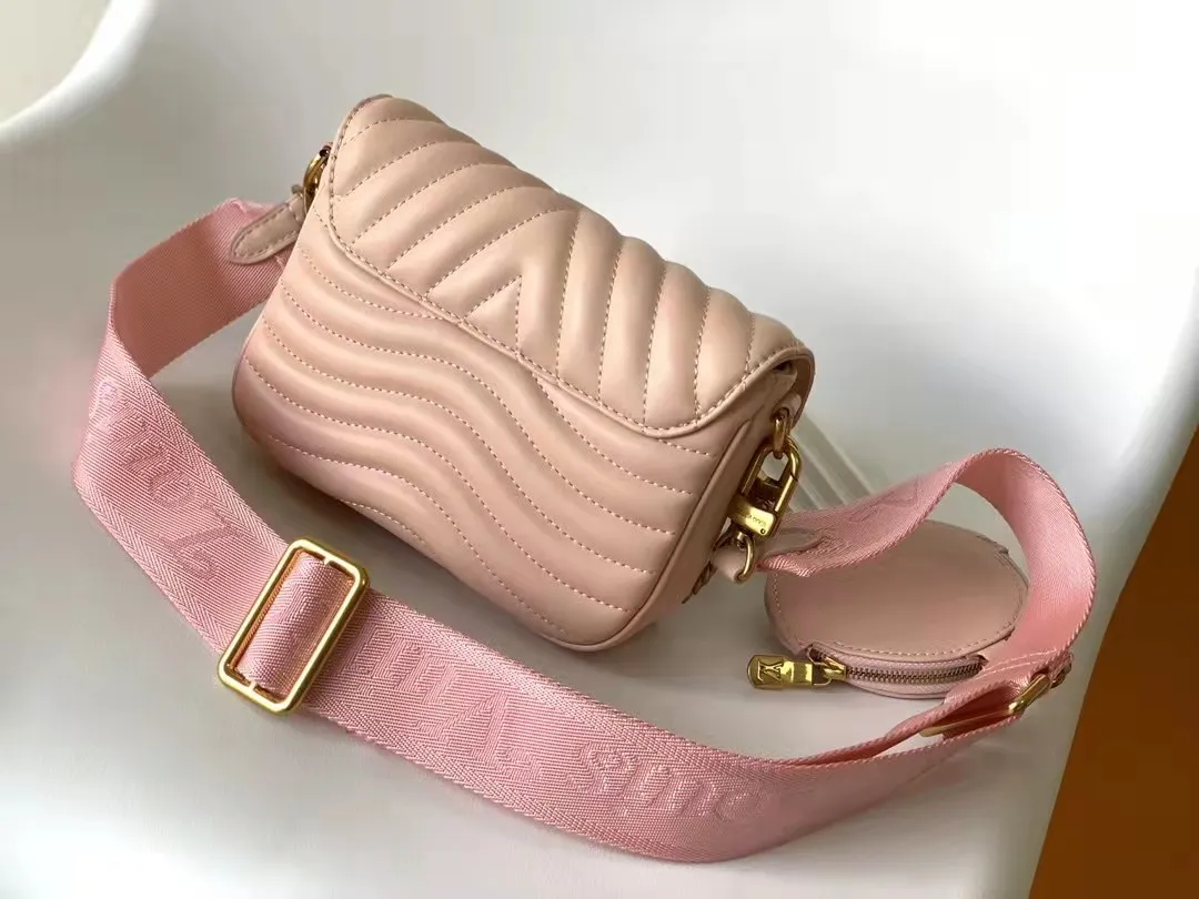 M56468 مصمم جديد موجة سلسلة حقيبة متعددة pochette حقائب حقائب الكتف الأزياء crossbody الخصر الكلاسيكية 2 قطع مجموعات حقائب النساء المحافظ 001