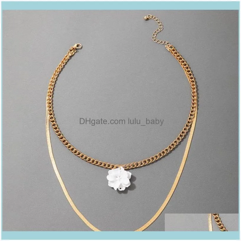 Chains Women Necklace Bohemian Leaf Pendant For Trendy Sieve Silver Color Alloy Metal Multilayer Chain Party Jewelry