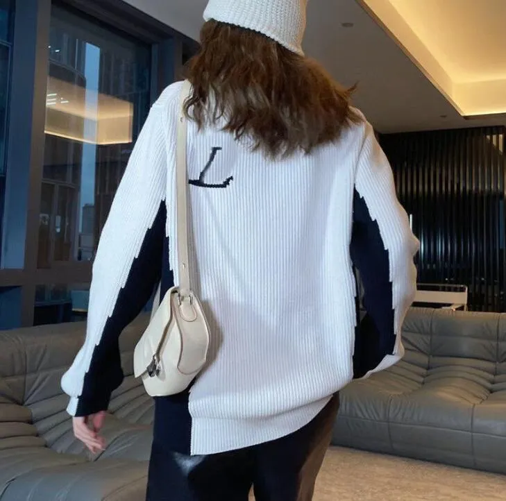21 outono moda designer de qualidade camisola feminina pescoço zíper masculino high-end malha lã manga longa preto e branco cor dupla