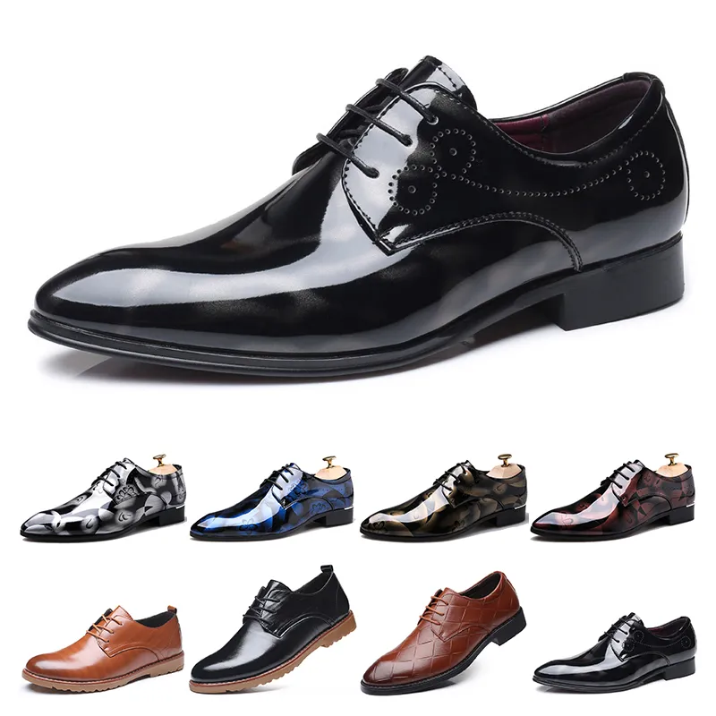 Topp Mens läderklänningskor brittisk tryckning Navy Bule Black Brow Oxfords Flat Office Party Wedding Round Toe Fashion Gai