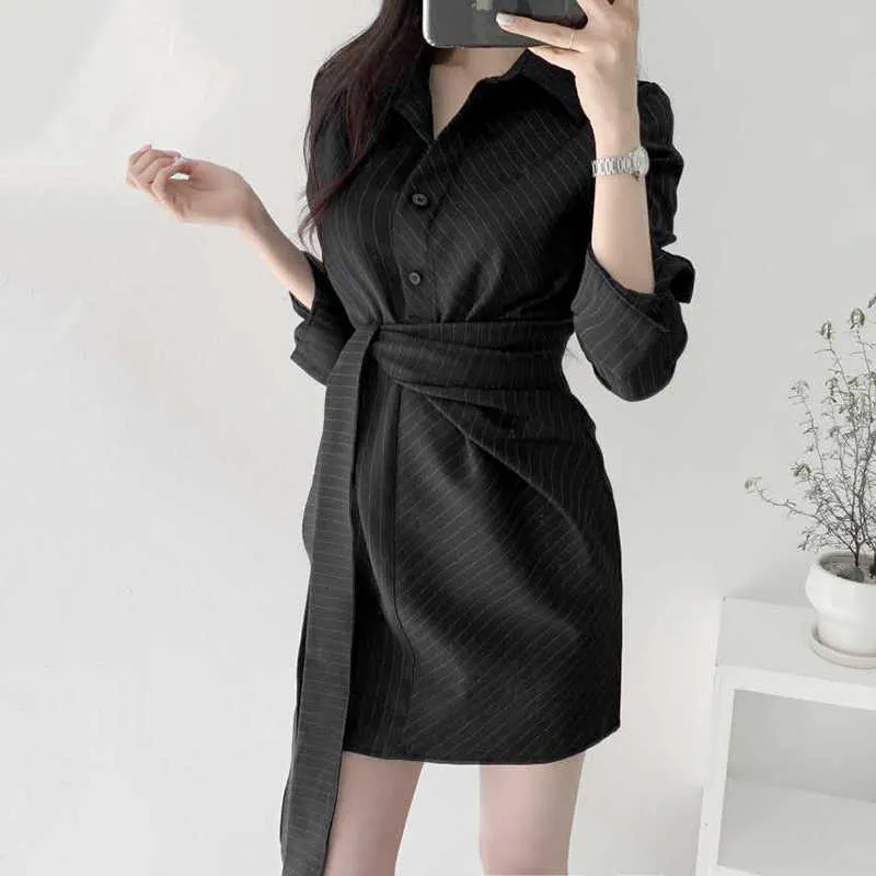 Ly Varey Lin Autumn Femmes Élégant Office Dame Robe de chemise rayée Rabille de baisse de la ceinture poitrine célibataire Robes 210526