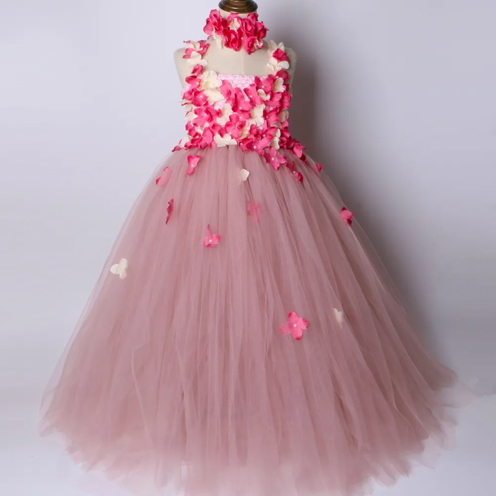 Abito da tutù per ragazza di fiore rosa Tulle Fata Principessa Fiori 3D Matrimonio per bambini Abiti da festa di compleanno Abito da ballo per ragazze