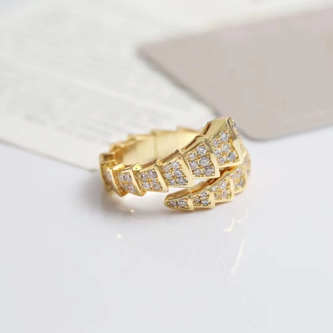 Anello serpente con fascia punk con diamante in platino rosa placcato oro 18 carati per regalo di gioielli da sposa da donna con timbro sulla scatola PS4470261c