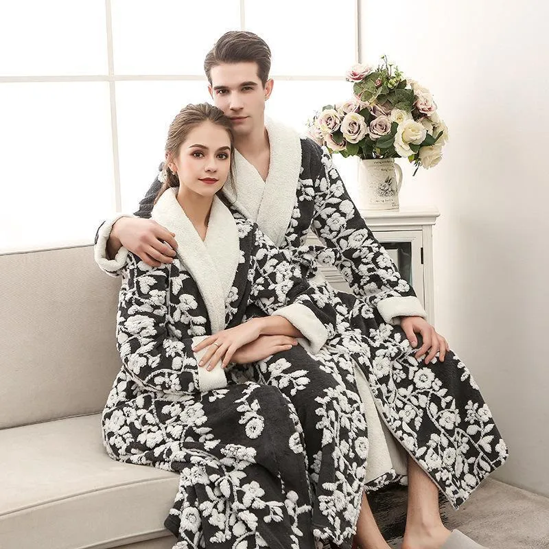 Dames Nachtkleding Flanel Nachthemd Craft Jacquard Double Layer Dikke Kationische Nettogewicht 1300g Winter Pyjama voor Vrouwen Robe