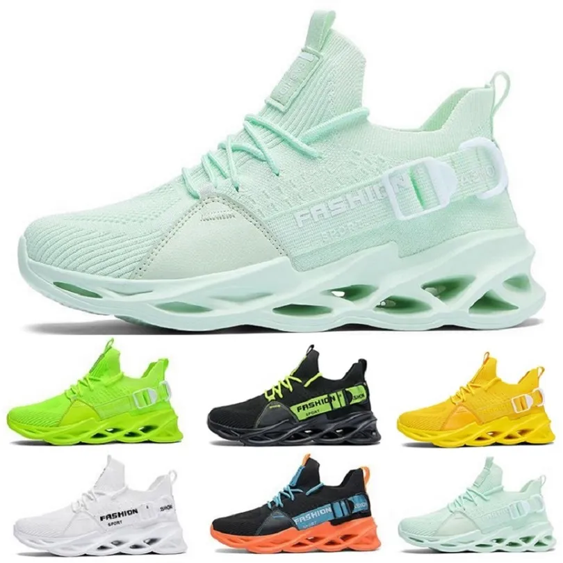 style154 39-46 fashion breathable Mens womens running shoes triple black white green shoe outdoor men women designer sneakers sport trainers oversize