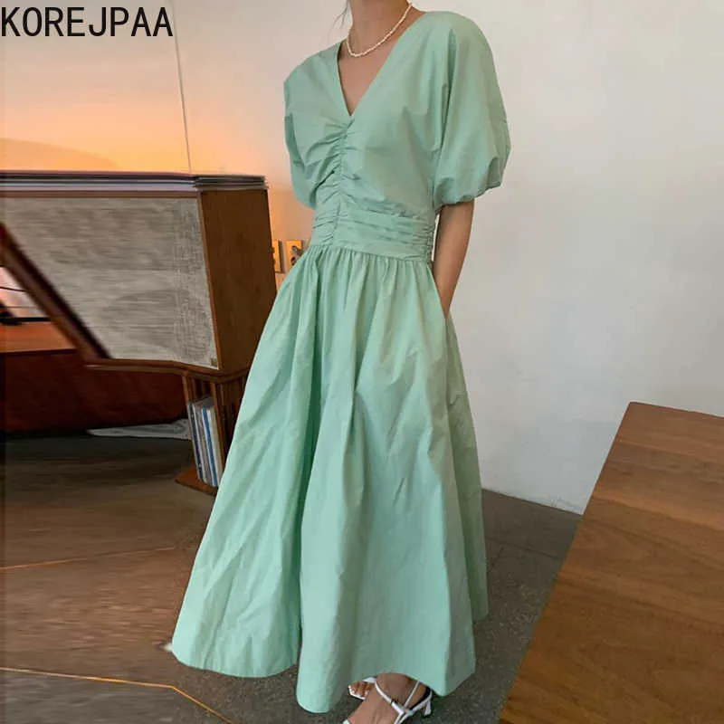 Korejpaa femmes robe été dames français col en v plissé Look taille plus mince Double poche manches bouffantes grande balançoire Vestidos 210526