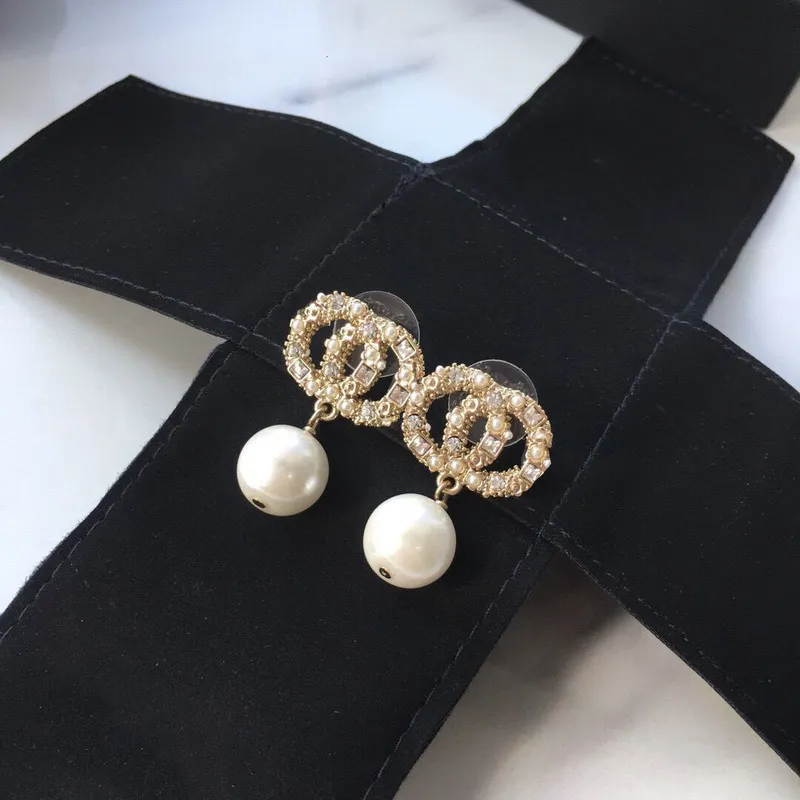 Designer earrings JewellerySmall fragrance pearl millet inlaid with diamond sweet temperament Earrings net red same fragrance X061 PDT5