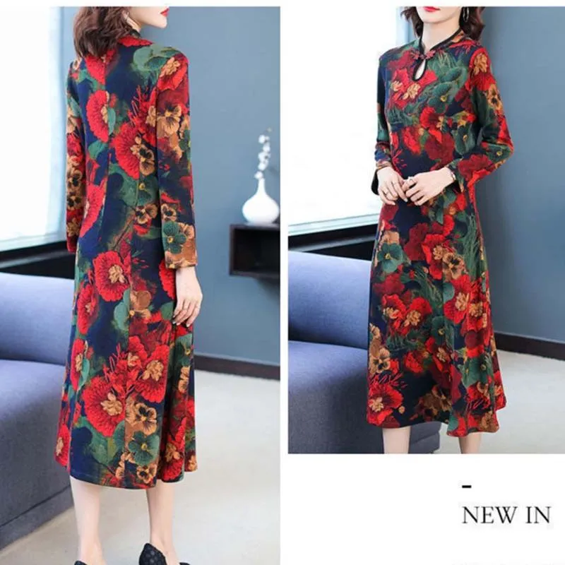 Vårens medelålders mamma kinesisk traditionell stil långärmad mittlängd över knä modifierad cheongsam tryck qipao klänning etnisk c250j