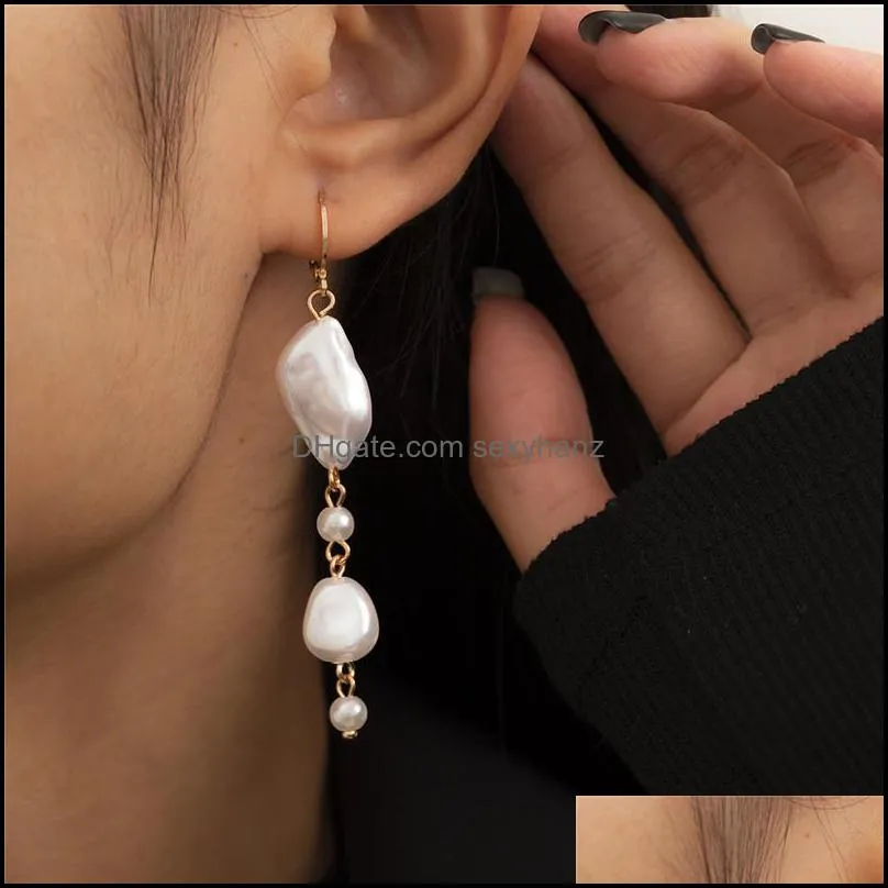 Retro Long Irregular Imitation Pearl Dangle Earrings Women Tassel Chain Ear Buckle European Business Wind Party Gift Gold Earring Jewelry Accessories