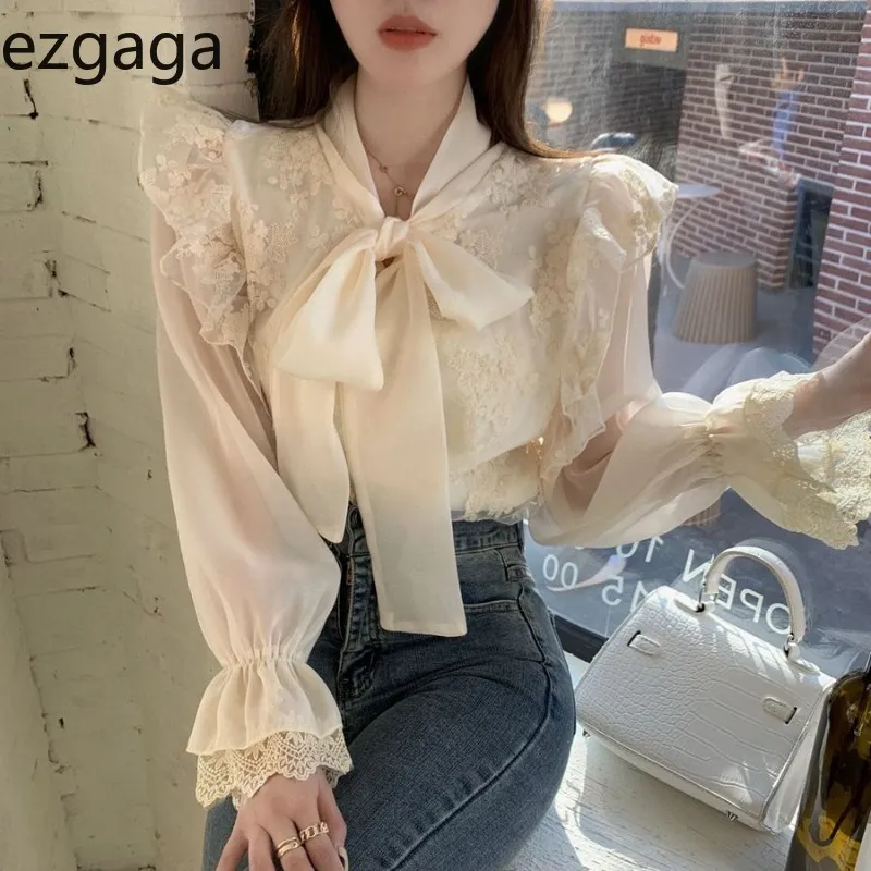 Ezgaga Bluz Gömlek Kadınlar Ilmek Lace up Bahar Moda Uzun Kollu Dantel Patchwork Gevşek Zarif Gömlek Kore Tops 210430