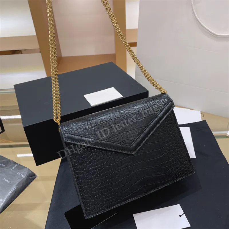 Lady Shoulder Crossbody Envelope Väskor Handväskor Tote Letter Crocodile Alligator Inredning Totes Purse Plånböcker 2021 Kvinnor Luxurys Designers Bag handväska